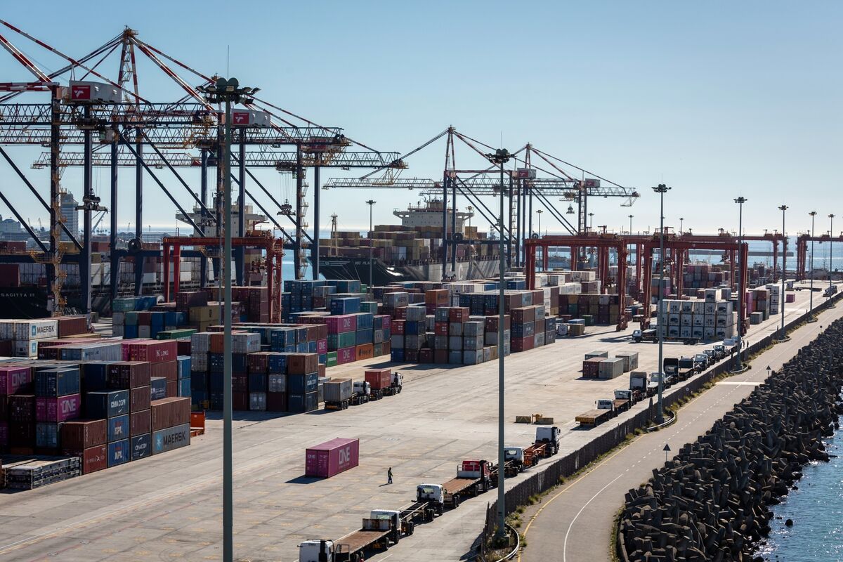 International shipping and trade